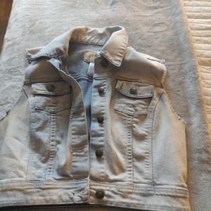 Cropped jean vest